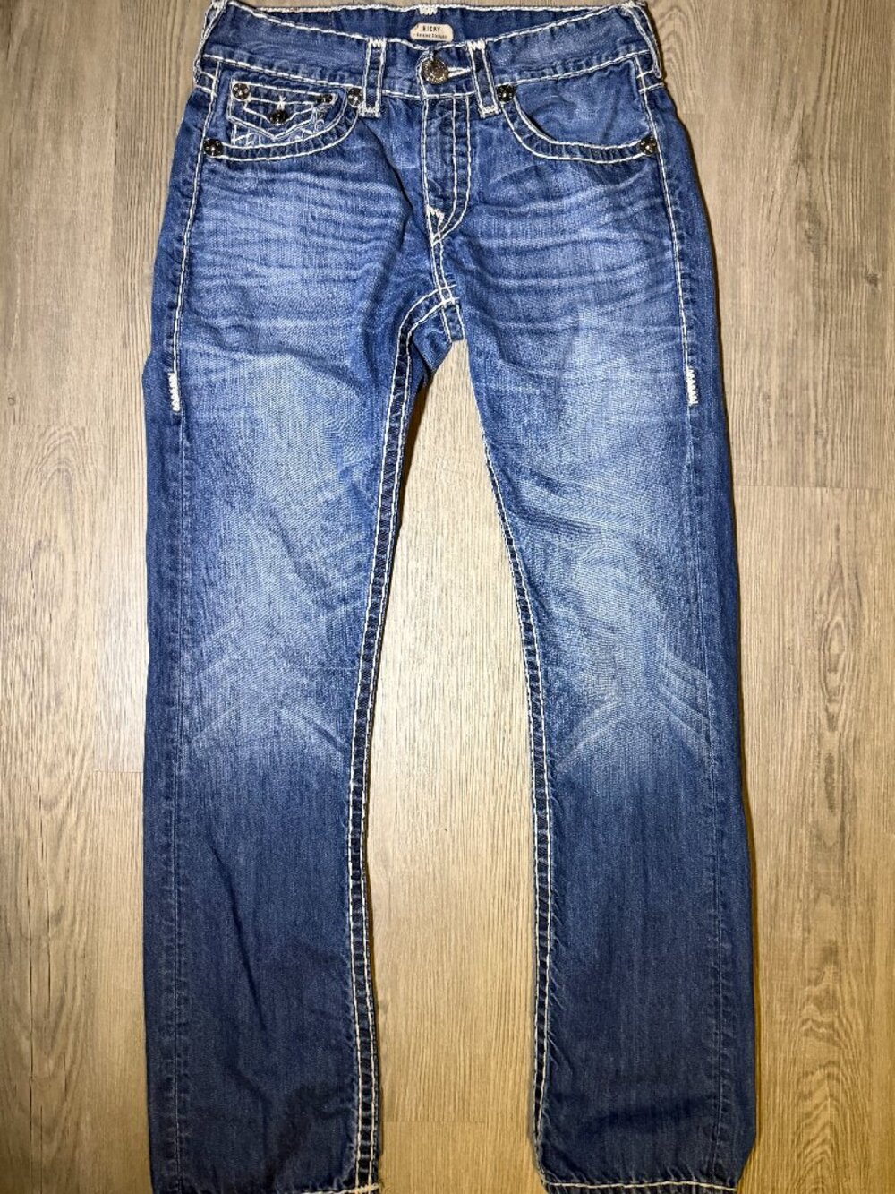 True Religion Men's Ricky Relaxed Straight Natural Super T Jeans 30x33